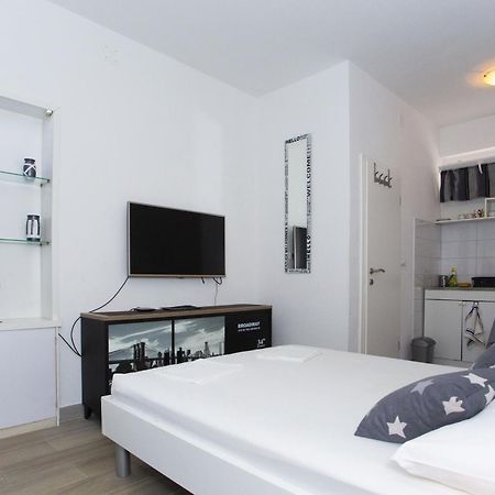 Apartments With A Parking Space Podgora, Makarska - 12816 Номер фото
