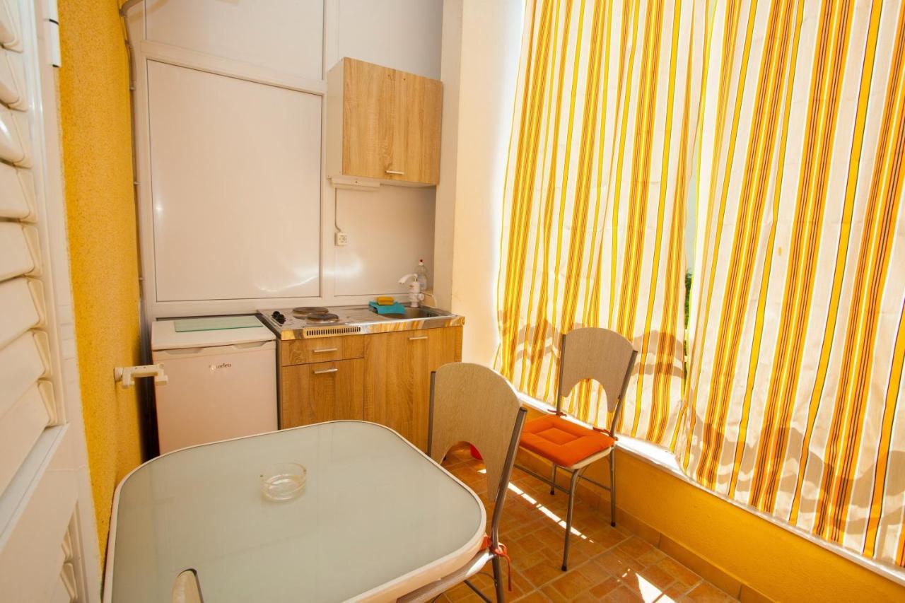 Apartments With A Parking Space Podgora, Makarska - 12816 Экстерьер фото