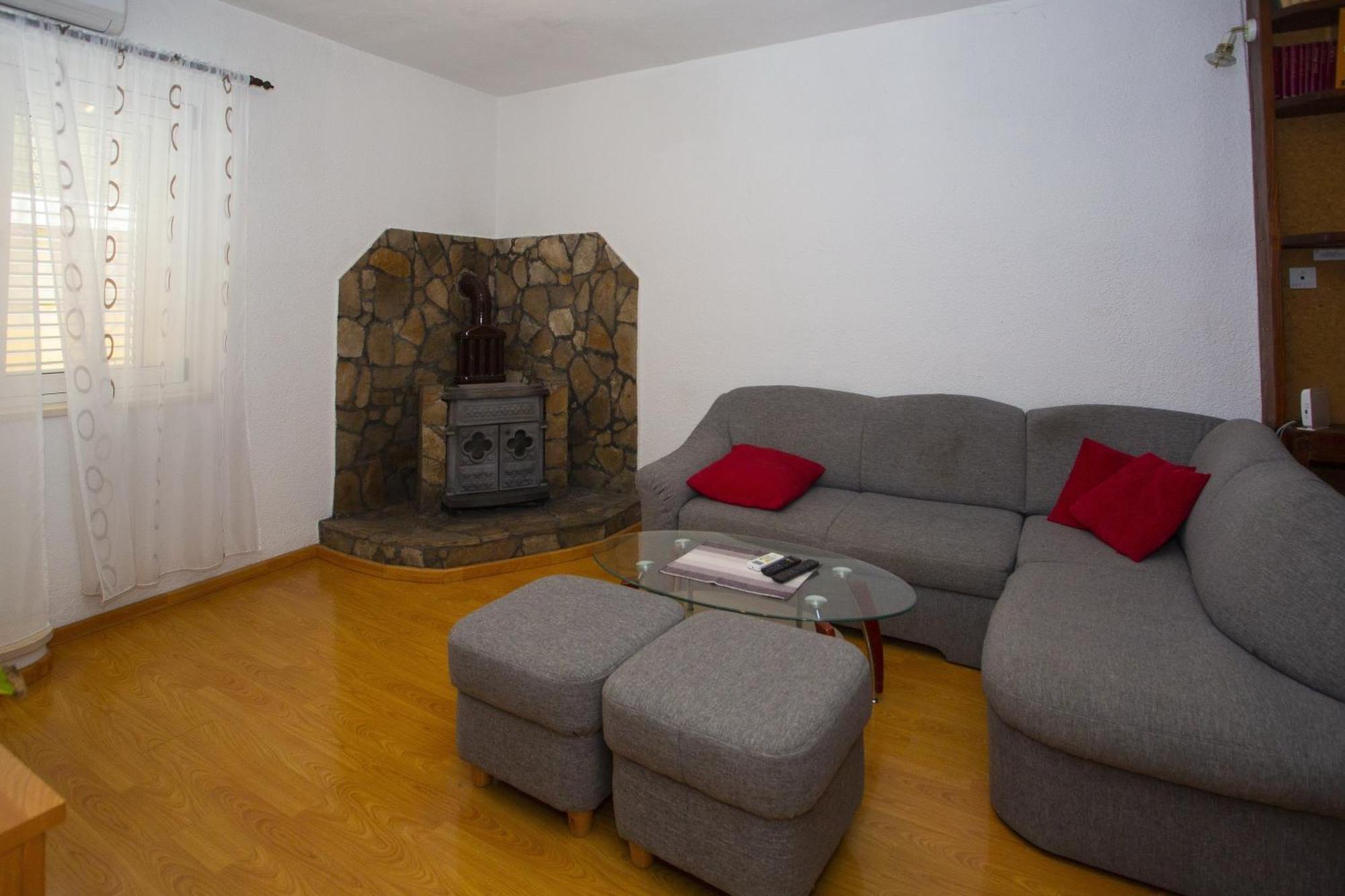 Apartments With A Parking Space Podgora, Makarska - 12816 Номер фото